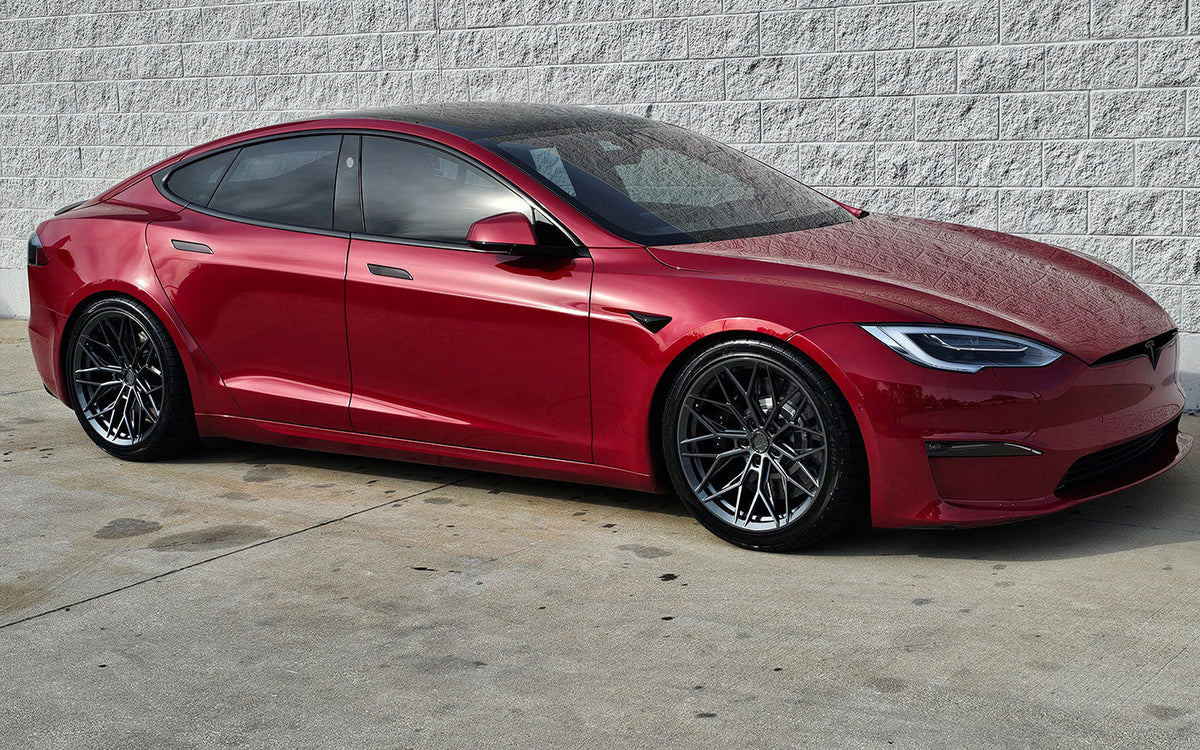 What Are the Best Wheels for the Tesla Model S Plaid?