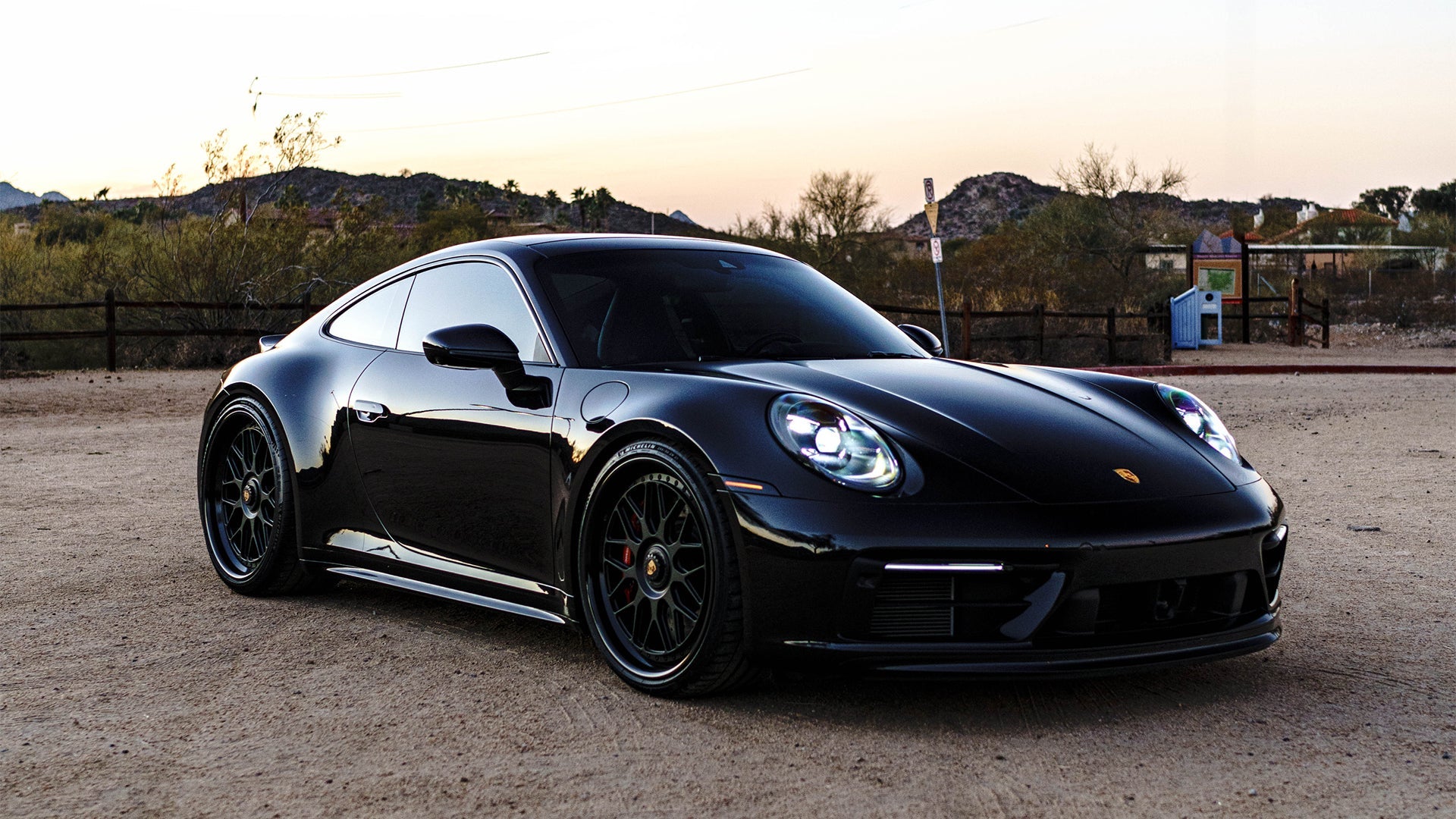 Front view of a Porsche 911 992 GTS on SFC-3p wheels, highlighting the aggressive stance.